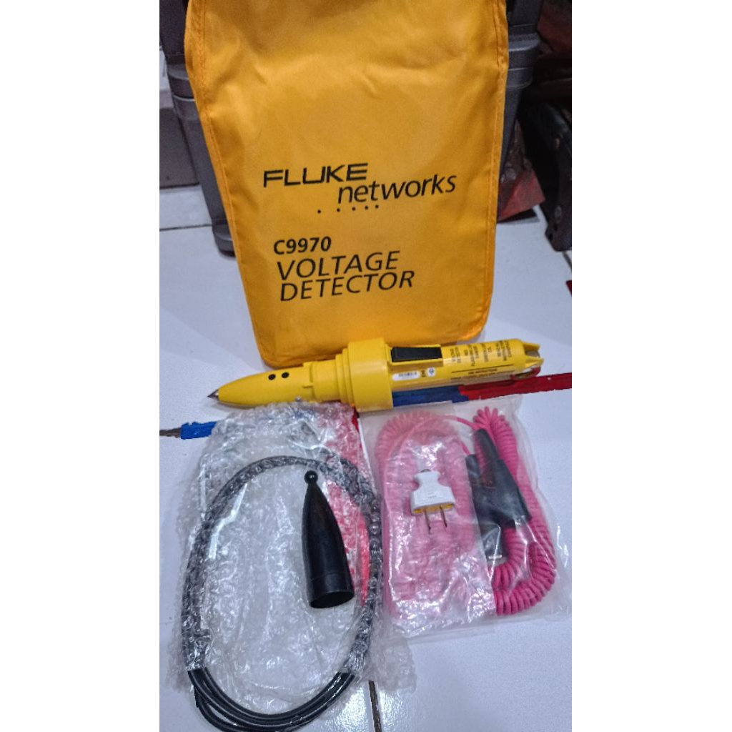 Fluke Networks Voltage Detector Kit (C9970)