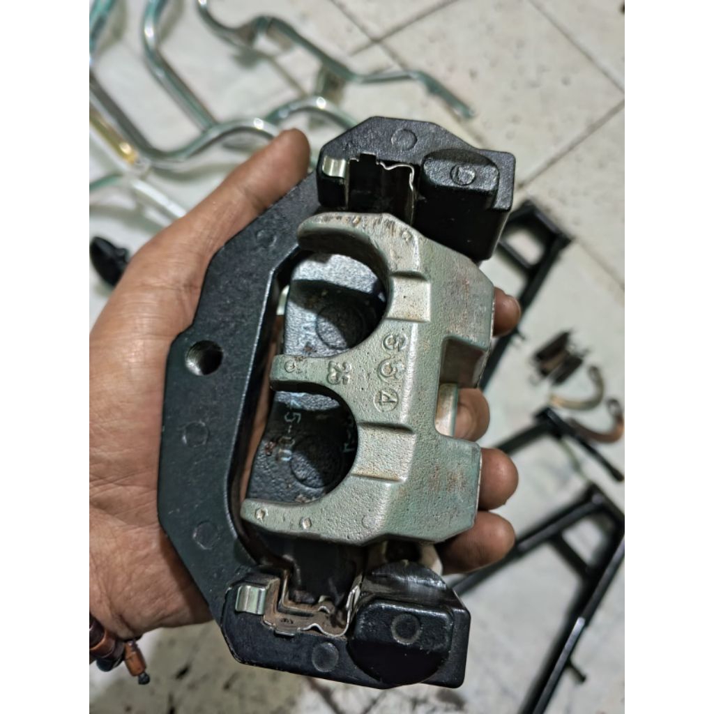 Kaliper Depan Original Copotan Yamaha RxKing,Jupiter Z, FizR