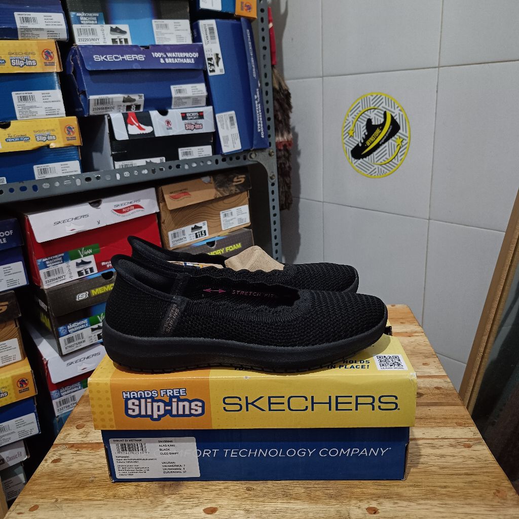 Skechers Slip On Cleo Sport / Cleo Wedges - Darling Spirit Black / Just Lovely Full Black / Swift Fu