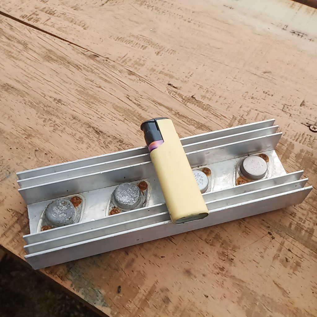 TR JENGKOL 1 set plus heatsink/TRANSISTOR MALAYSIA ST/ORIGIONAL TOSHIBA JAPANG/TR 2N3055/ML2955 1SET