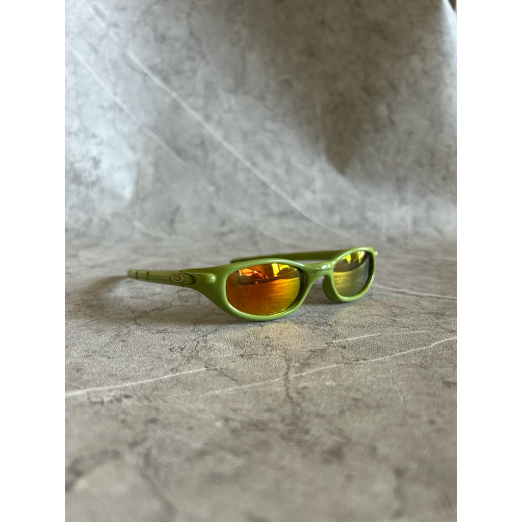 PRELOVED OAKLEY FOUR S SUNGLASSES Y2K VINTAGE STYLE