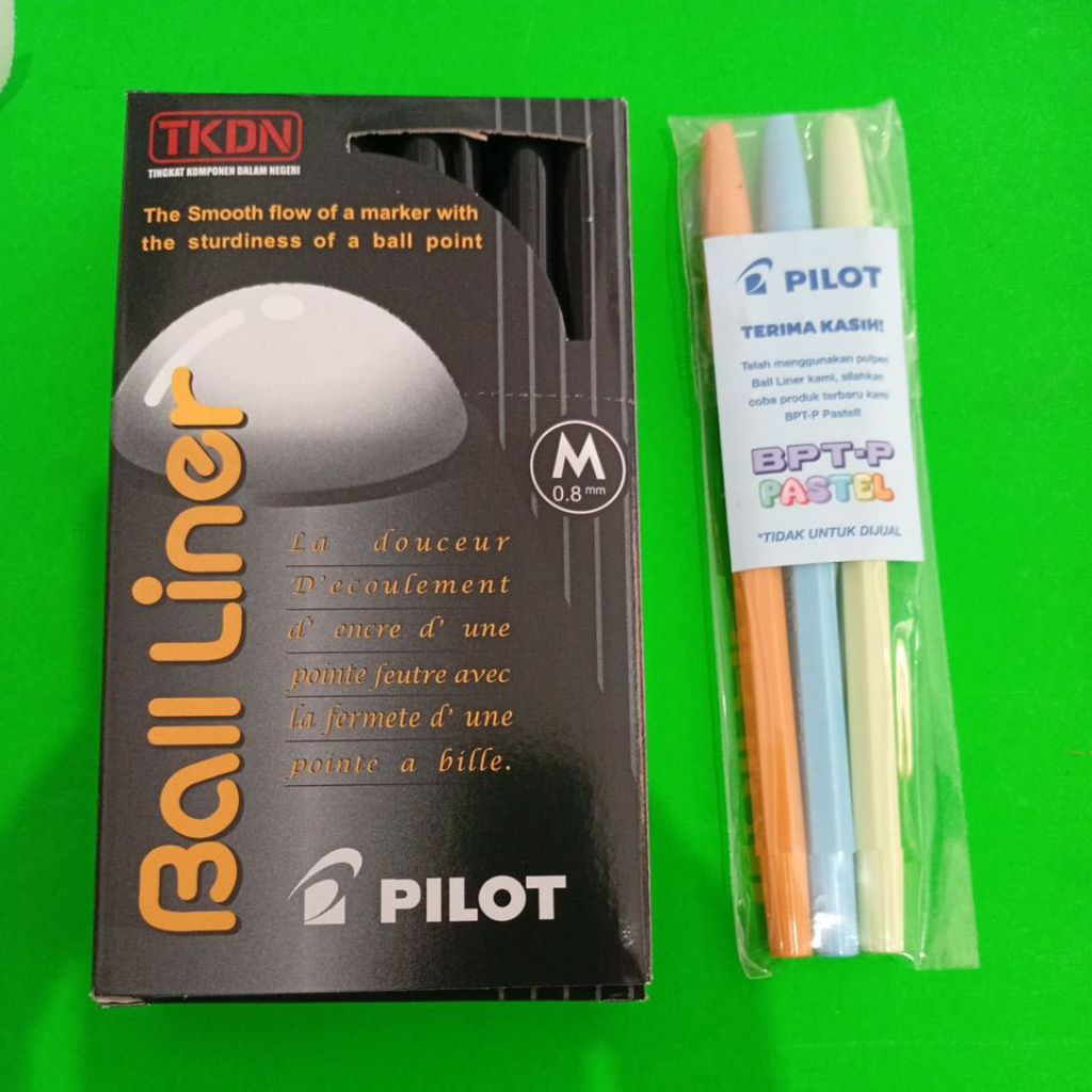 

Promo Ball Liner Pilot Black 0.8mm kemasan per pak( isi 12) + free 3 pcs bptp pilot pastel