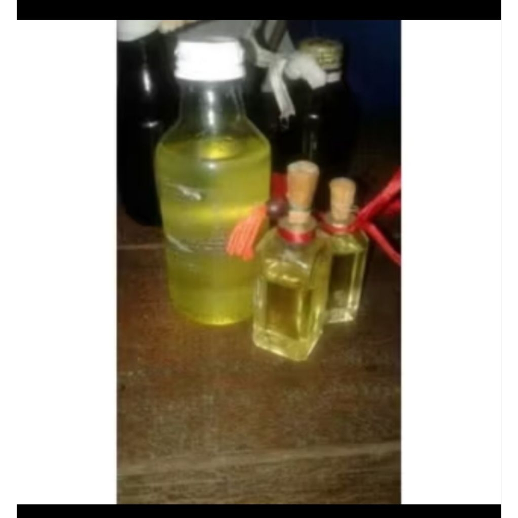 

Minyak kelapa tunggal tampuk habang