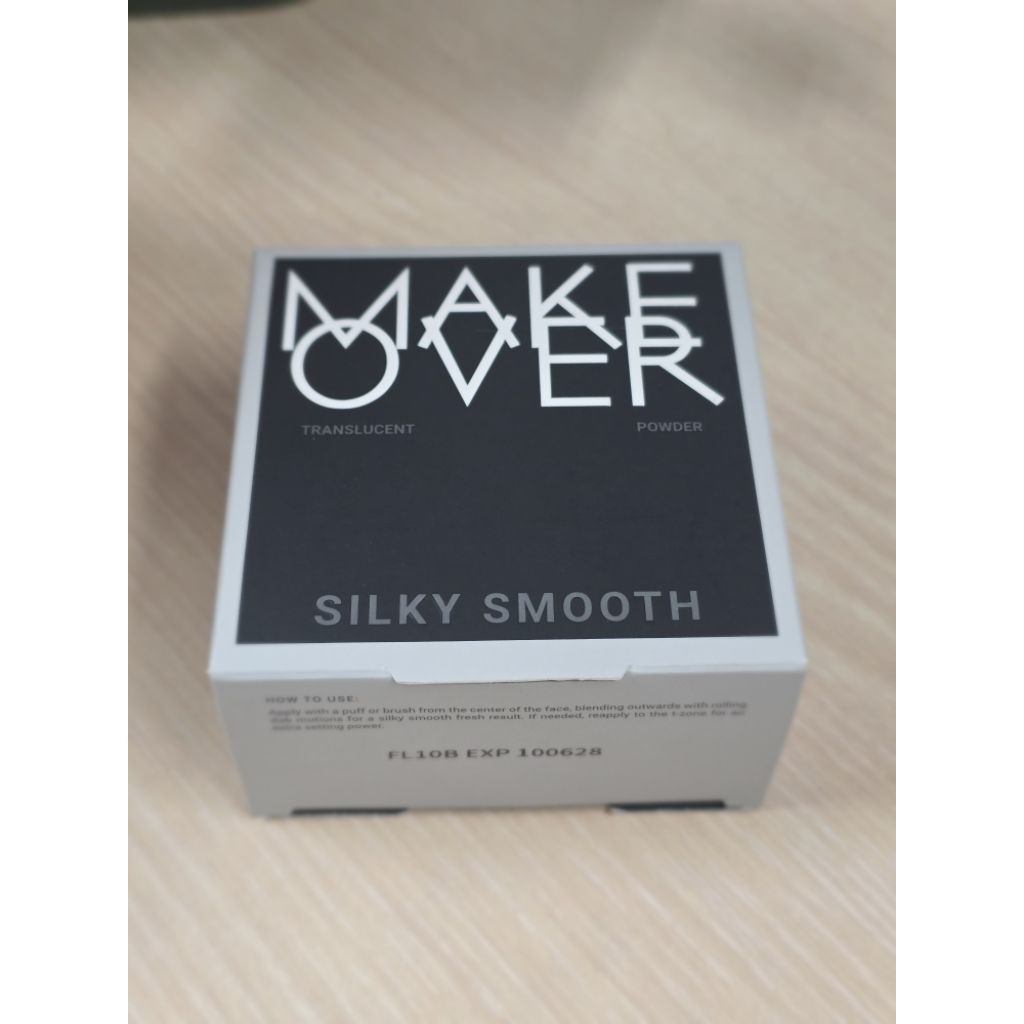 MAKE OVER Silky Smooth Translucent Powder- Bedak Tabur Loose Powder