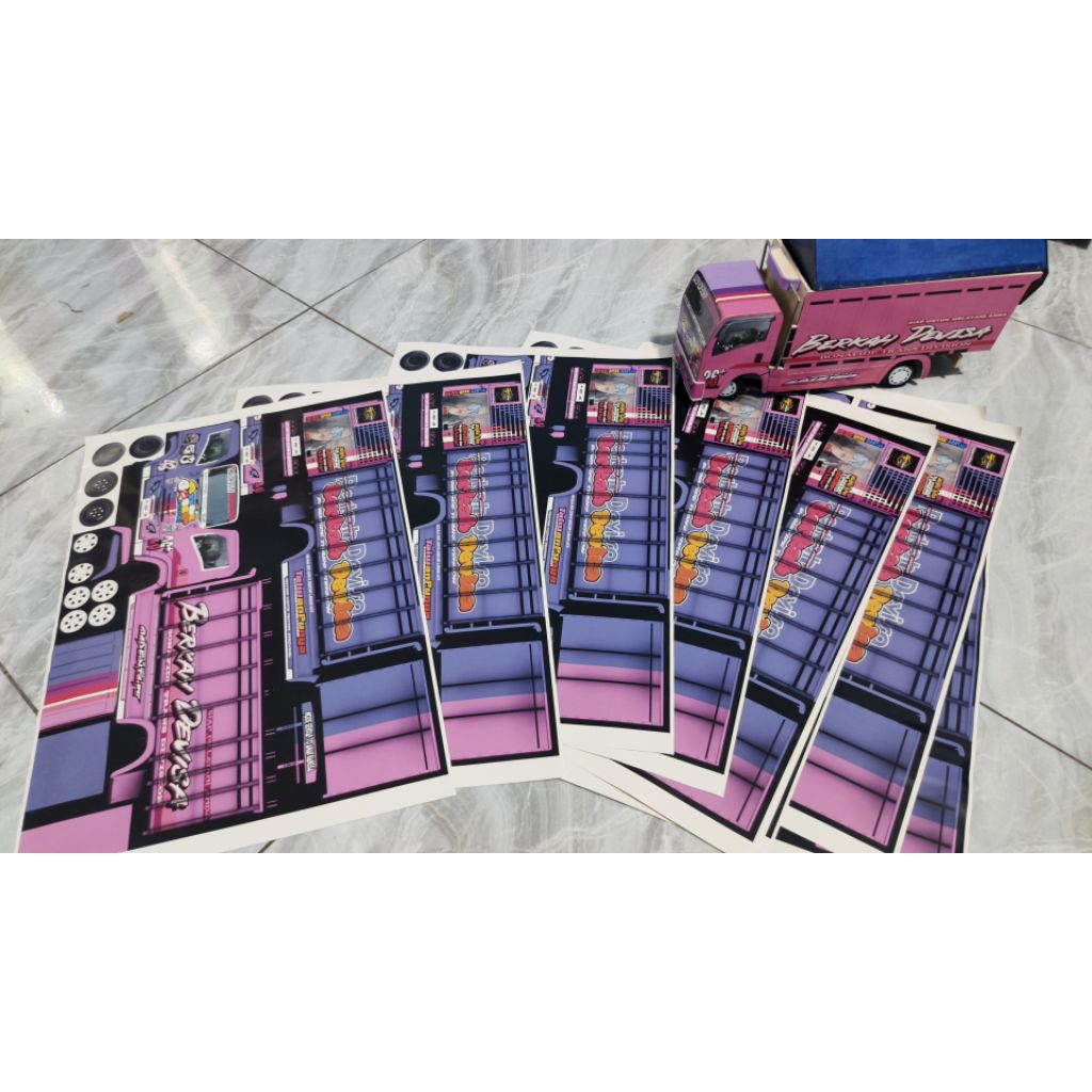 stiker miniatur truk oleng anti gosip panjang 30cm