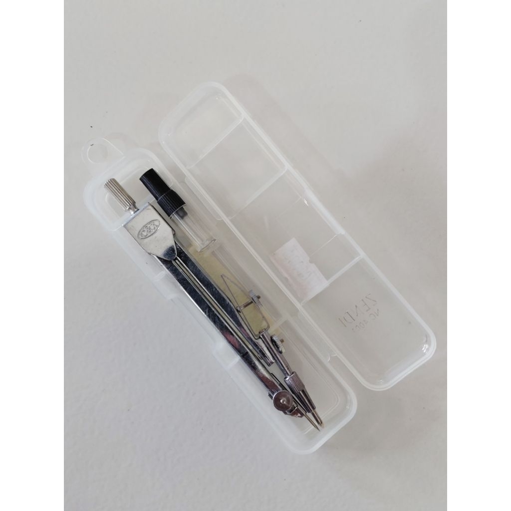 

Jangka Kompas Besi Set Lengkap dengan Isi Refill Pensil untuk Gambar Teknik & Matematika
