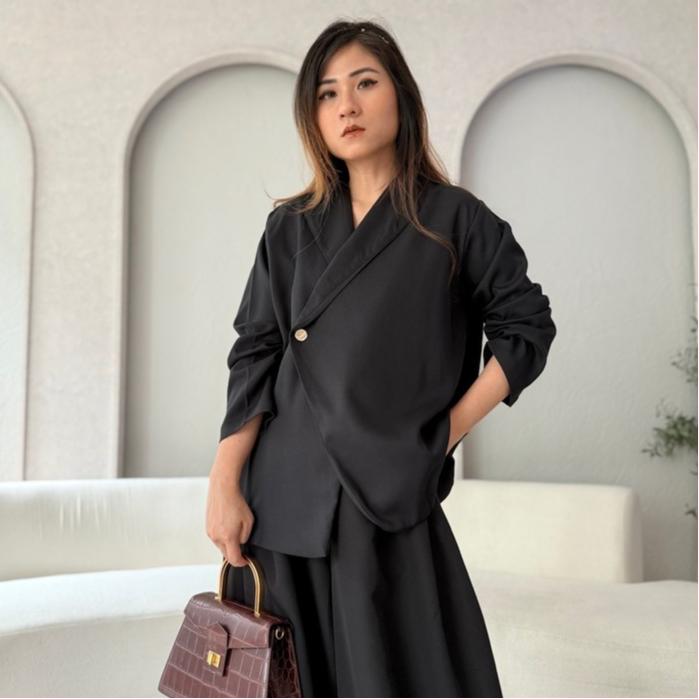 Kalula Blazer - Korean Blazer Wanita Lengan Panjang - Korean Blazer Wanita Lengan Panjang