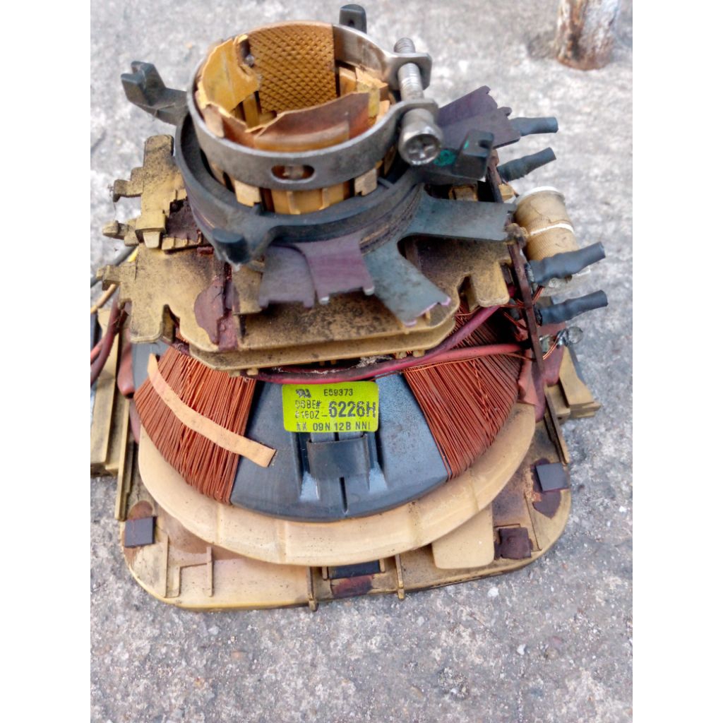 yoke, konde TV tabung slim 21inc merk Sanyo, EW.