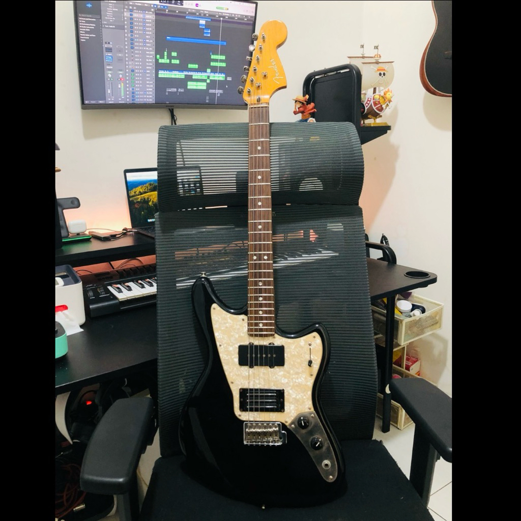 FENDER MARAUDER Modern Player