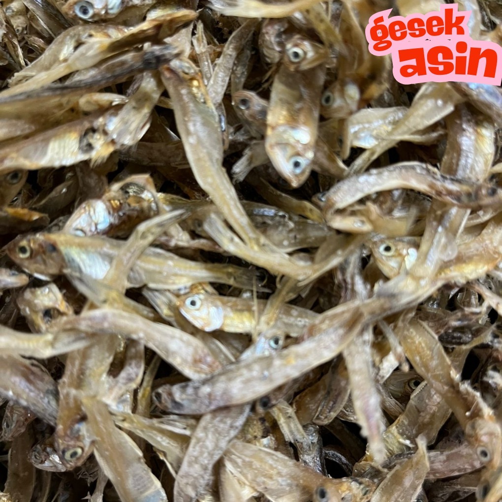 

Ikan teri tawar kering kualitas terbaik tanpa bahan pengawet kemasan 500 gram dan 1kg