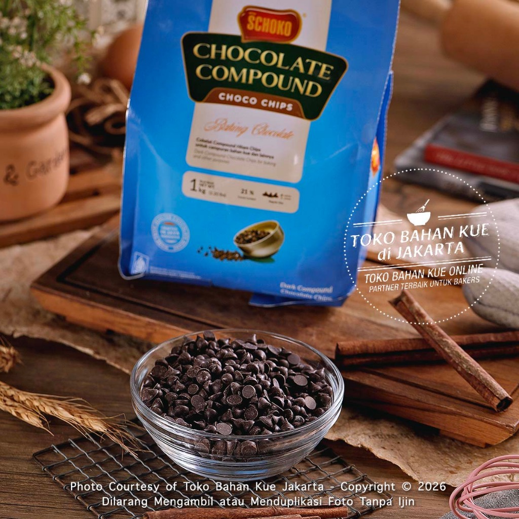

Schoko CHOCO CHIPS 100gr Dark Compound Coklat Chip Baking Chocolate Chip Premium Chocochip Cokelat