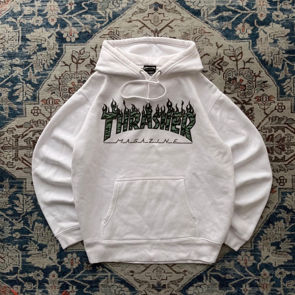 Hoodie Thrasher font Camo