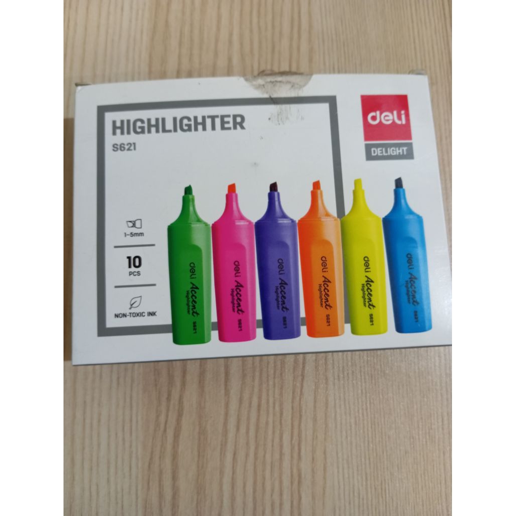 

Highlighter Merk Deli kode S621
