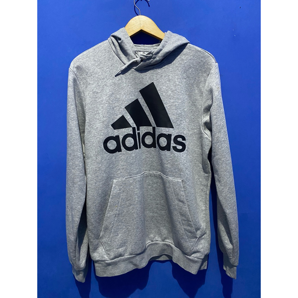 Adidas hoodie pullover (Used) 100% Original
