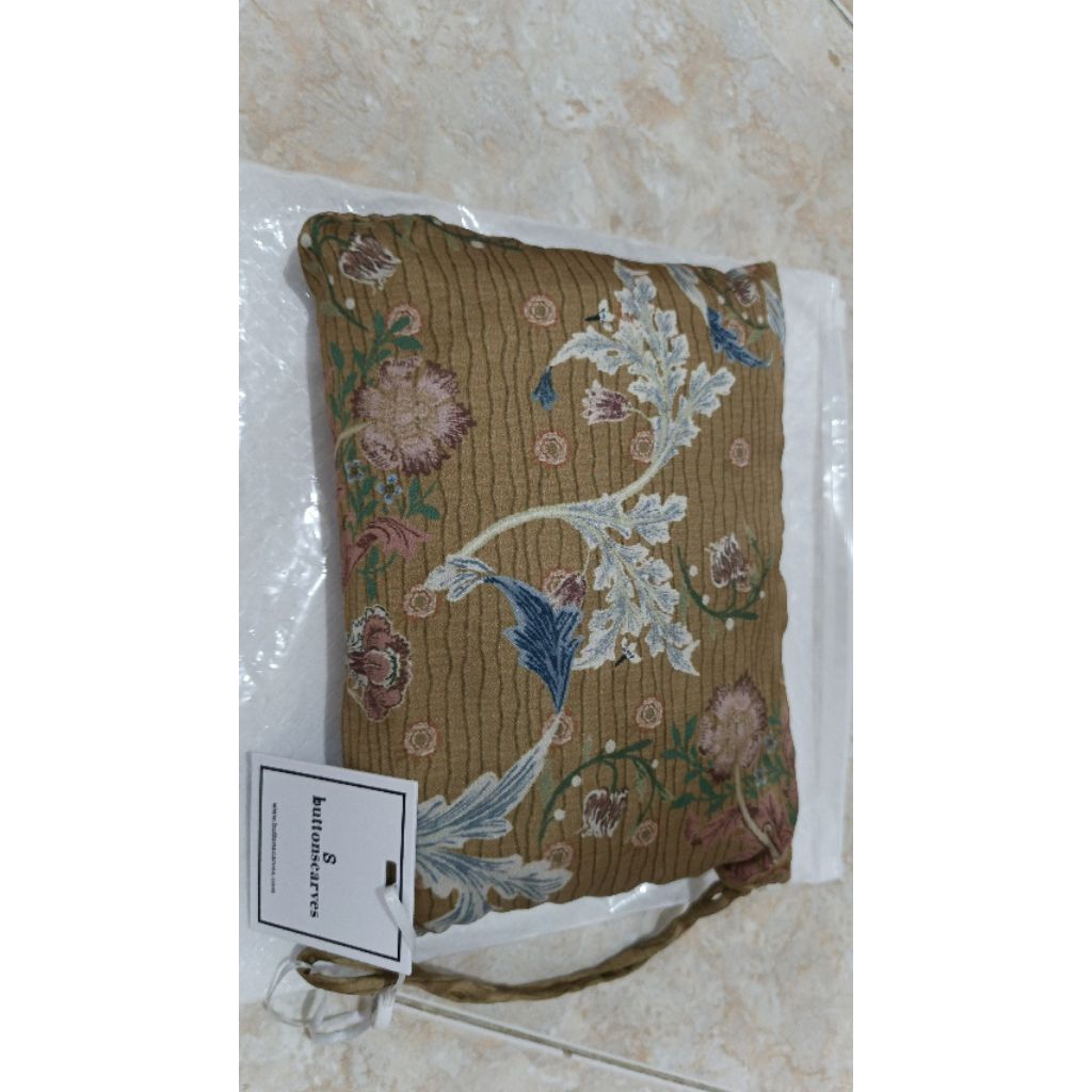 topkapi prayer robe buttonscarves