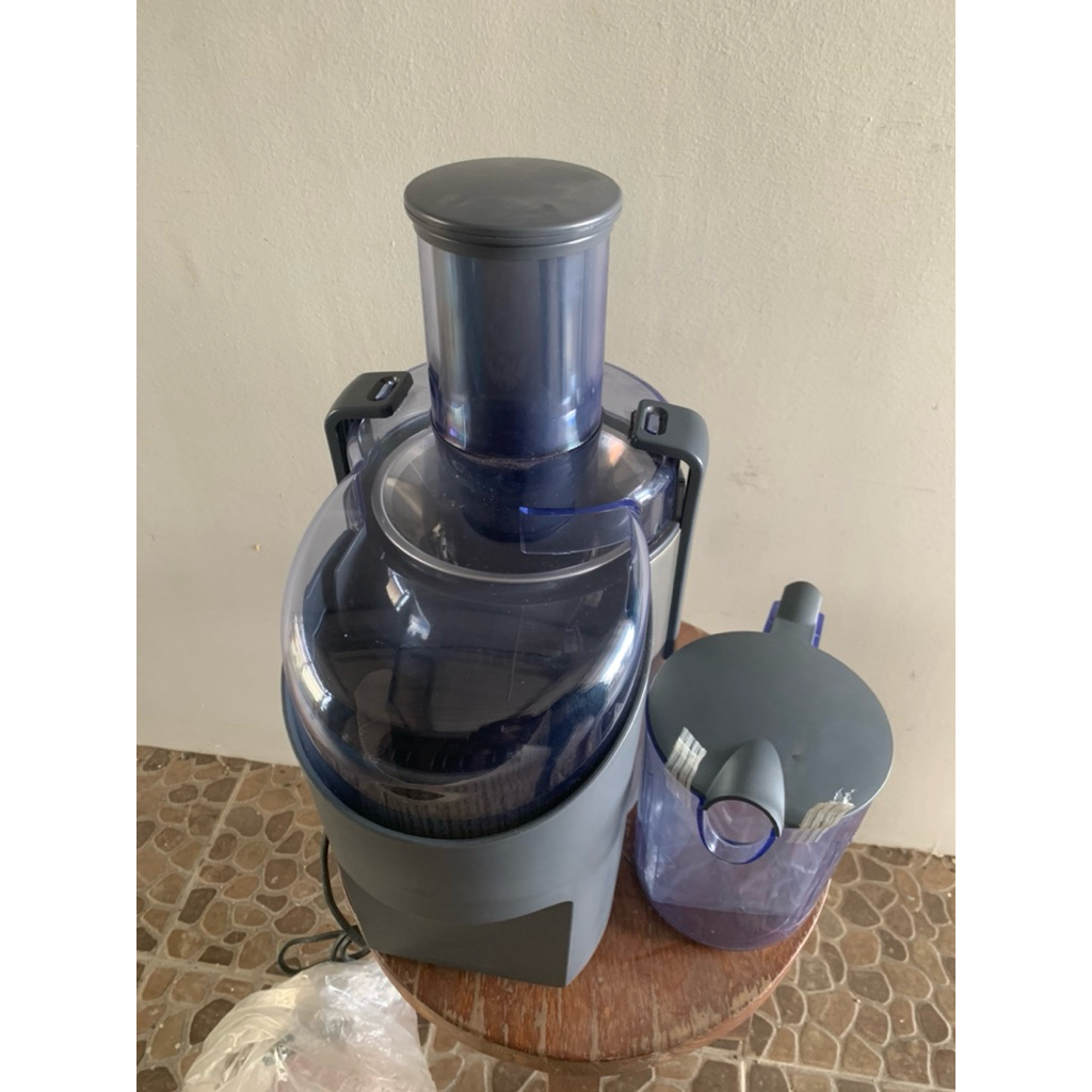 juicer philips Hr 1858