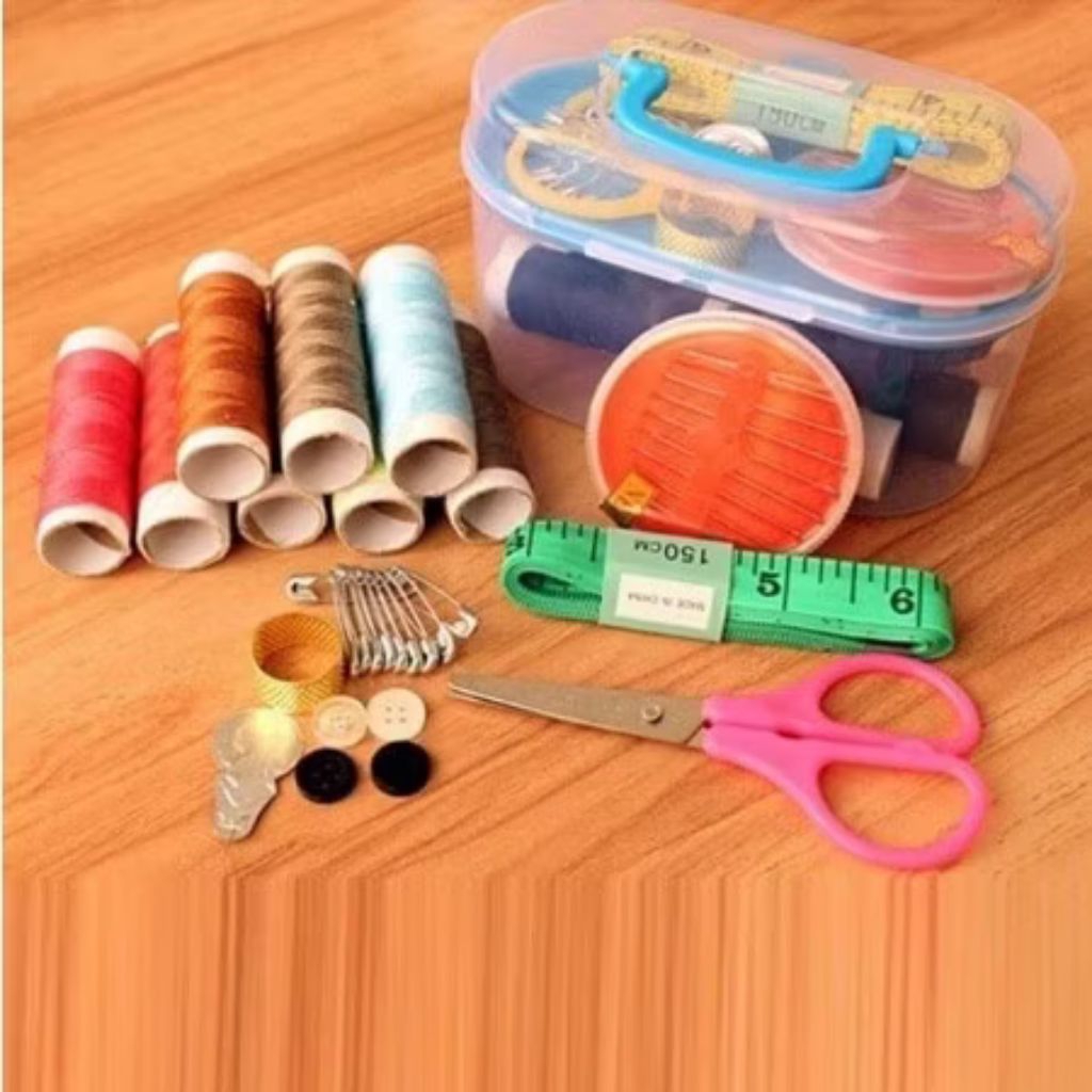 Set Alat Peralatan Jahit Menjahit Baju Sewing Box Benang Jarum Kancing Peniti Kit