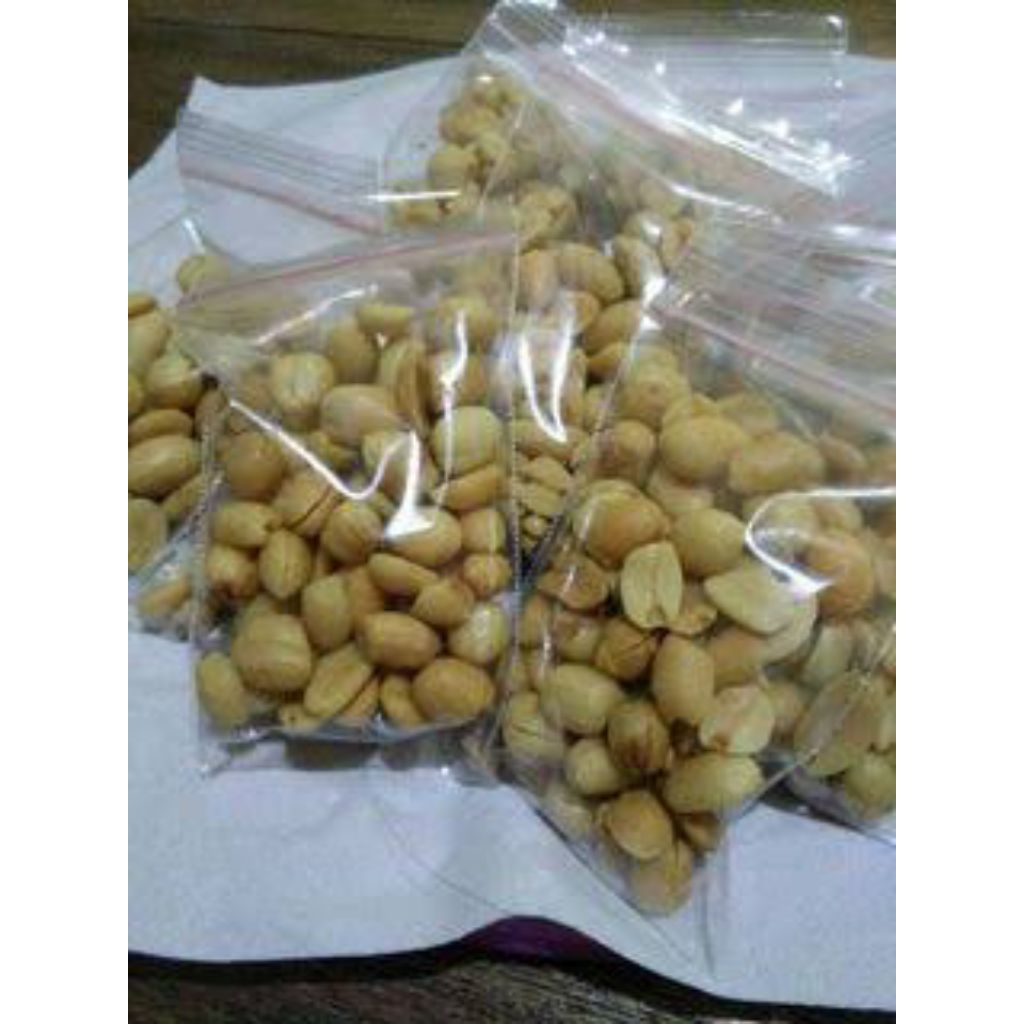 

Kacang original gurih nikmat daun jeruk