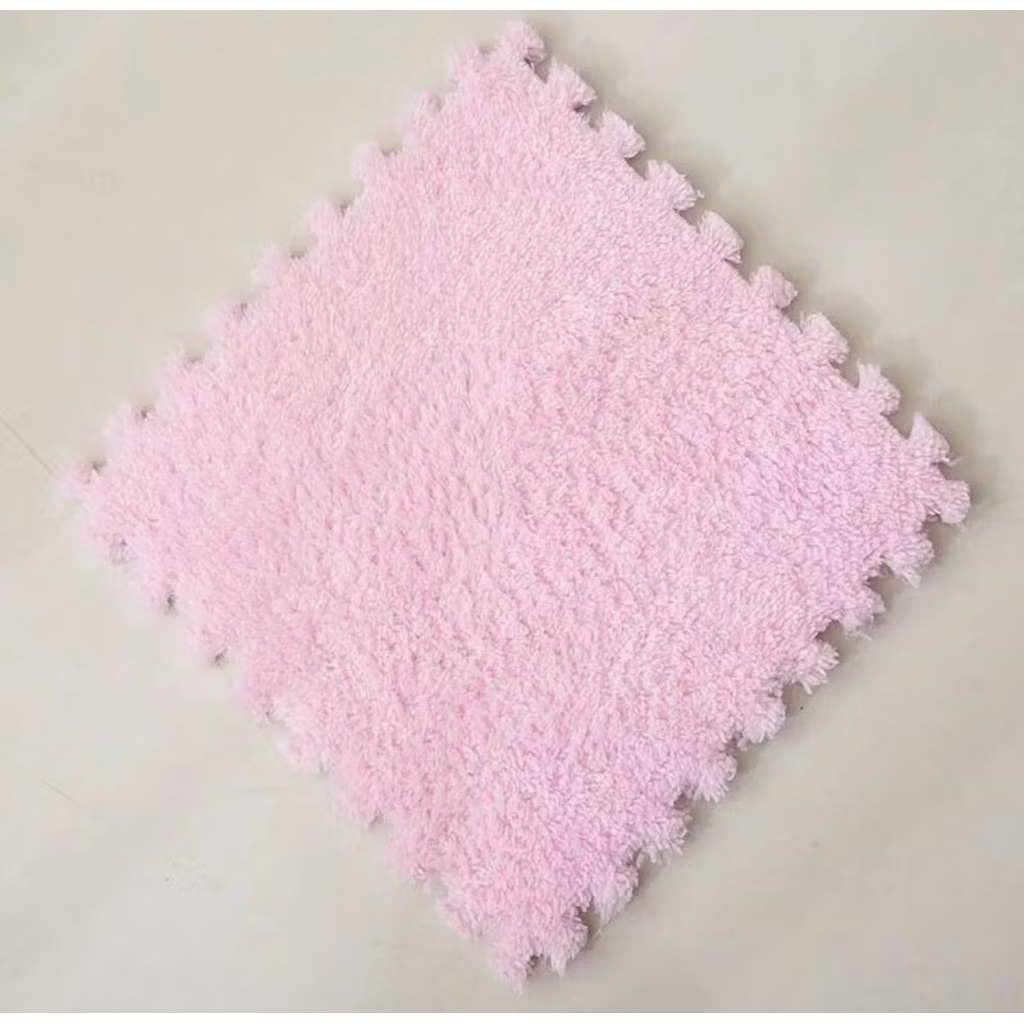 Karpet Puzzle Bulu Alas Lantai ( NEW )