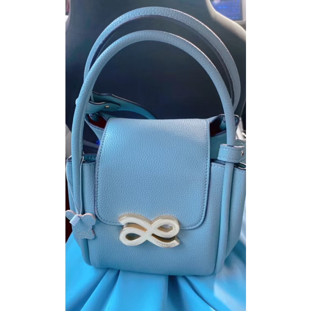Little Bunny Horizon PU Size 22 Baby Blue Preloved