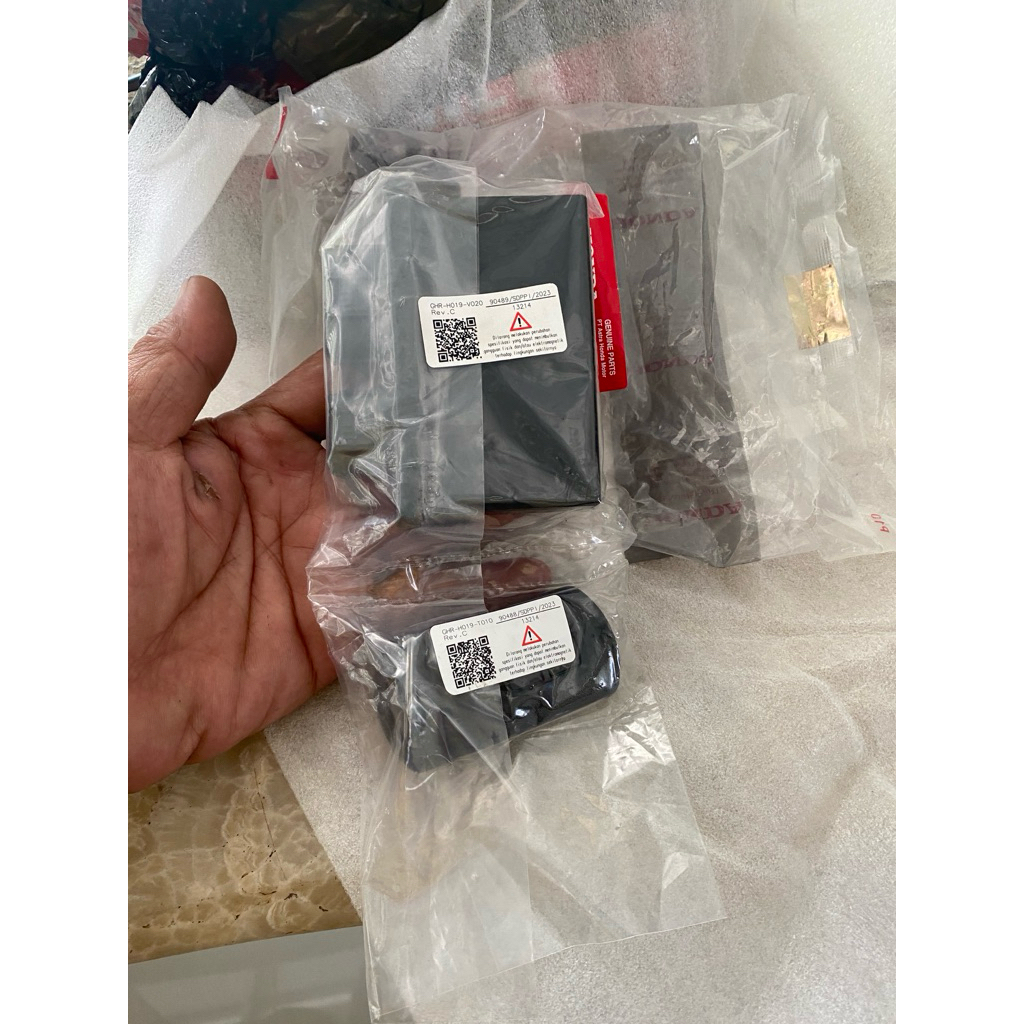 SCU Scoopy 2023 35141-k2f-n11 NEW