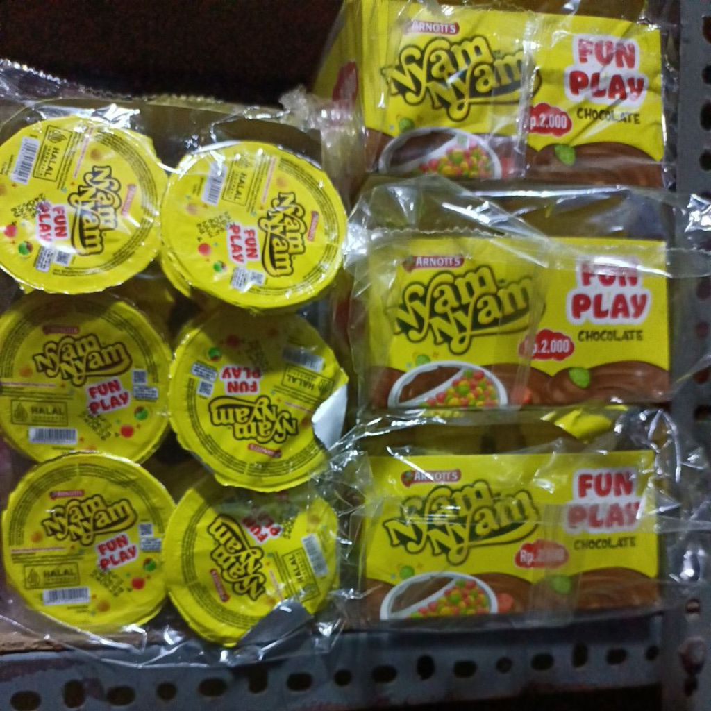 

Nyam nyam fun play isi 1box isi 12pcs