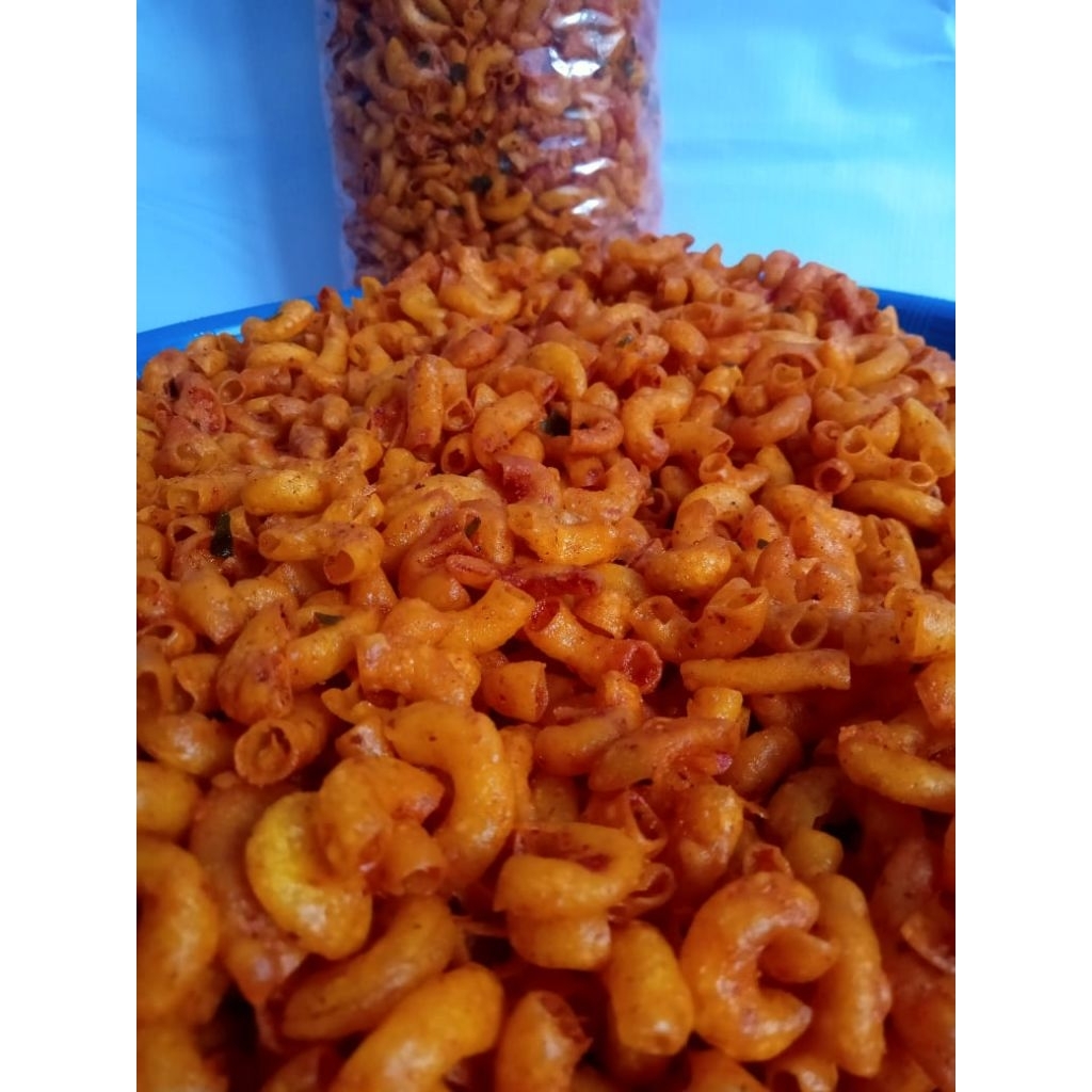 

1/4 makaroni aroma daun jeruk pedas#original#pedasnikmat#extrapedas#dijamin ketagihan