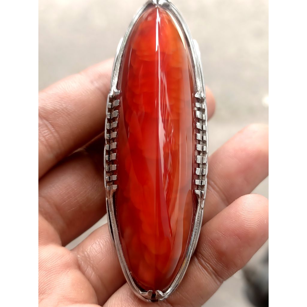 Batu akik Pandan Merah Betok Rudal