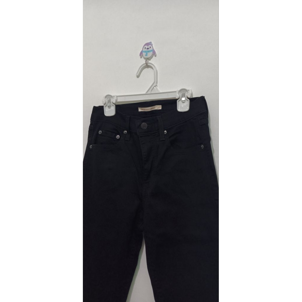 (ORIGINAL)CelanaJeansLevisWanita724HighRiseStraightPreloved