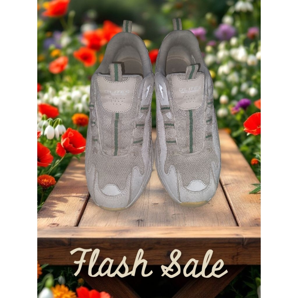 SKECHERS DLITES 4.0 ORIGINAL SIZE 45.5