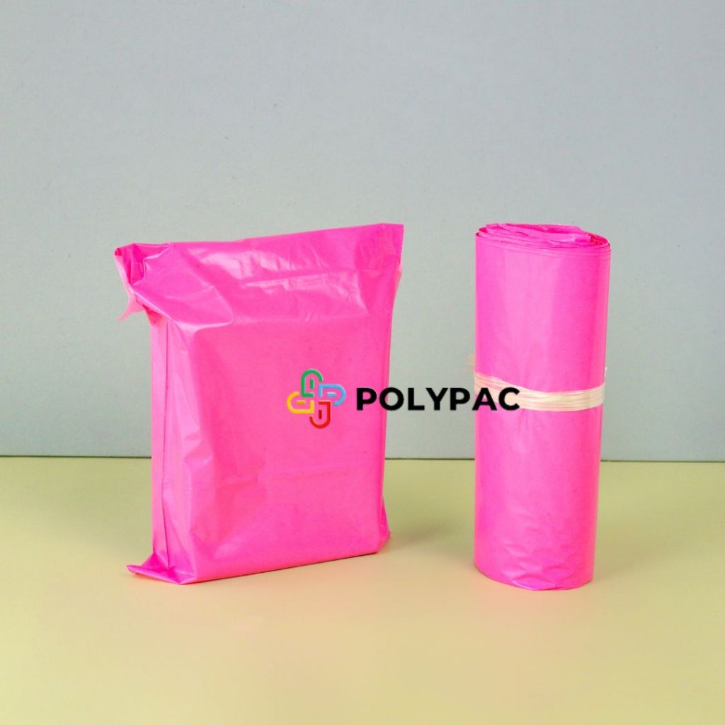 

Plastik Polymailer Pink PE ADAMAS 17x30 20x30 20x40 25x35 25x40 30x40 30x50 35x50 40x50 40x60 45x60 50x60 Warna Pink Glossy Semi - Polymailer Lem Kantong Packing Online Baby Pink Fanta Merah Nude Matte Glossy SF A B C D PO LD HD Tekstur