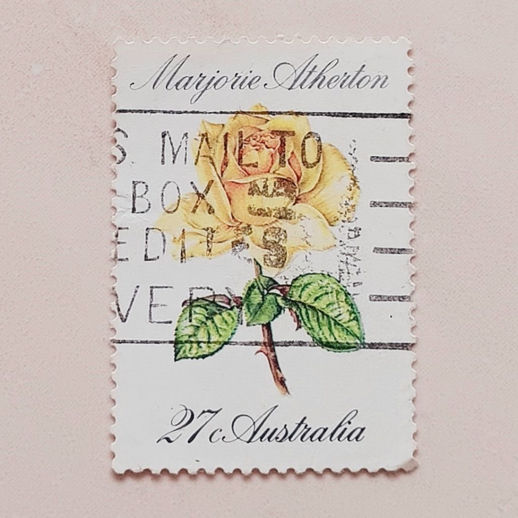 

(AD) Perangko Australia 1982 Roses - Marjorie Atherton 27 cent Used
