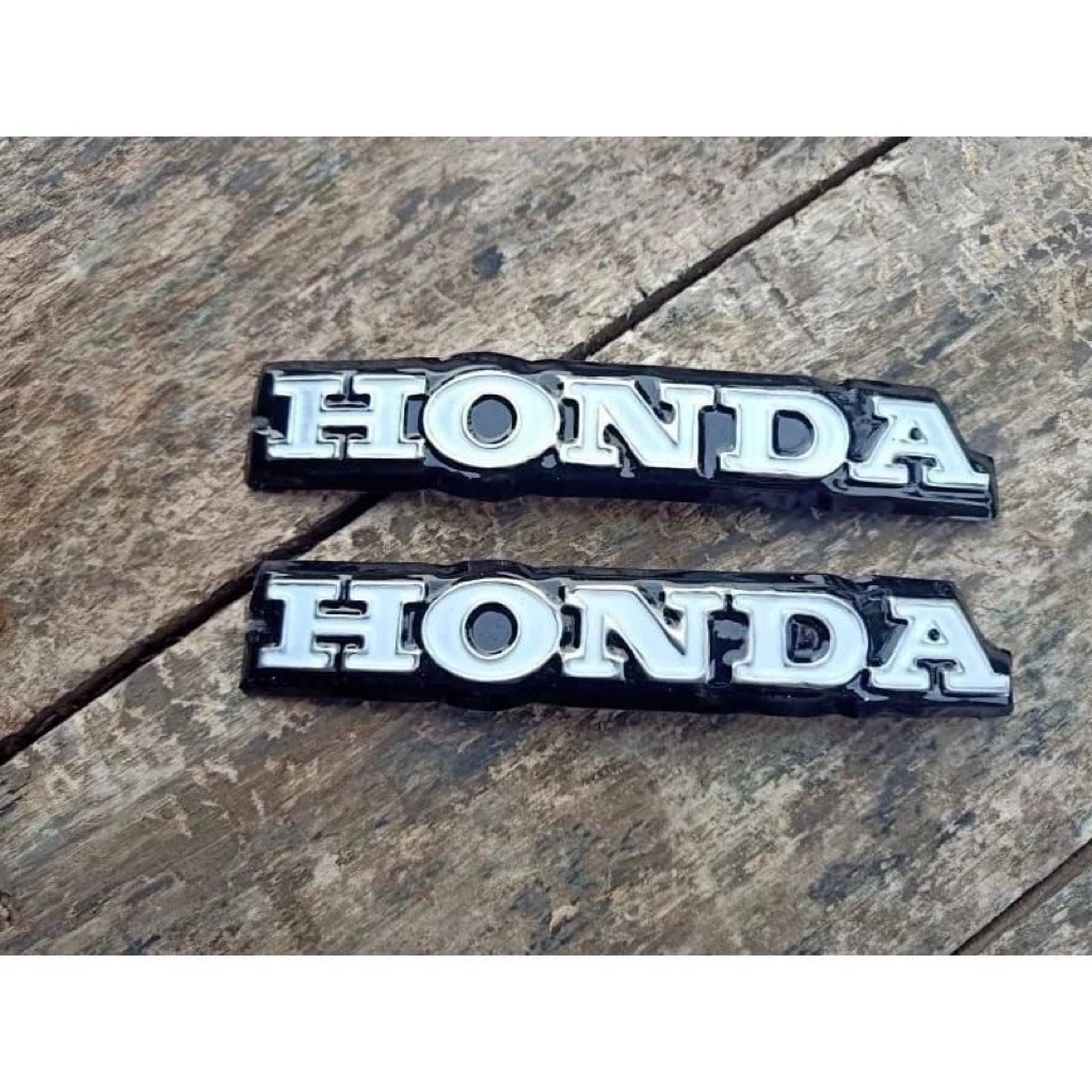 emblem emblim tangki cb125 Honda bahan plat bagus mirip ori