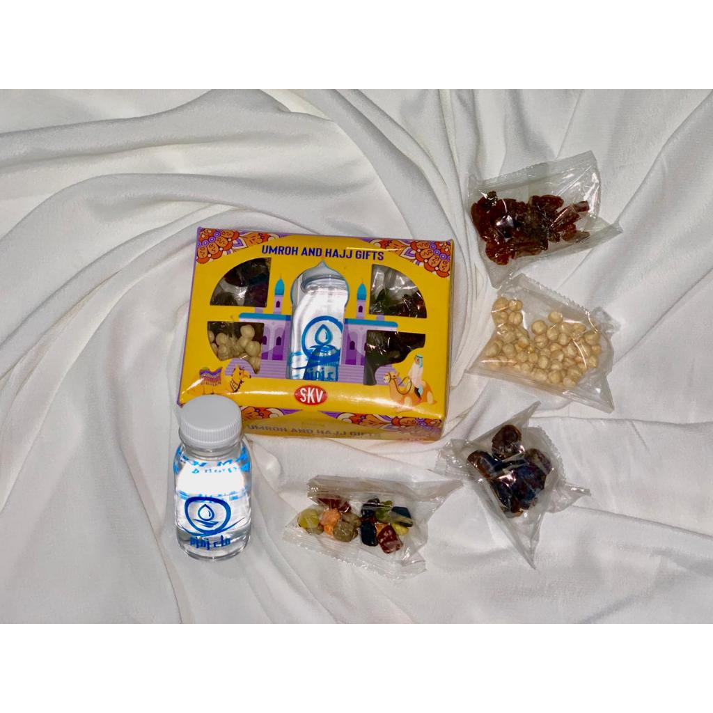 

Paket Oleh-oleh Haji Lengkap