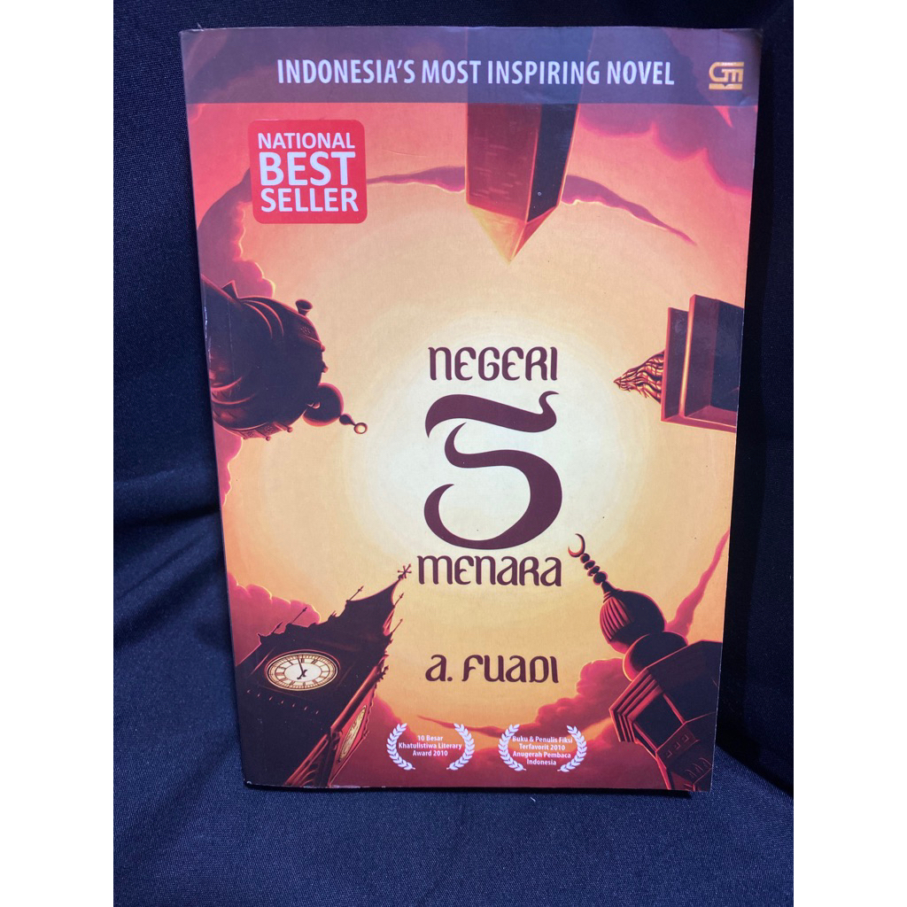 Buku Original NEGERI 5 MENARA - A. FUADI