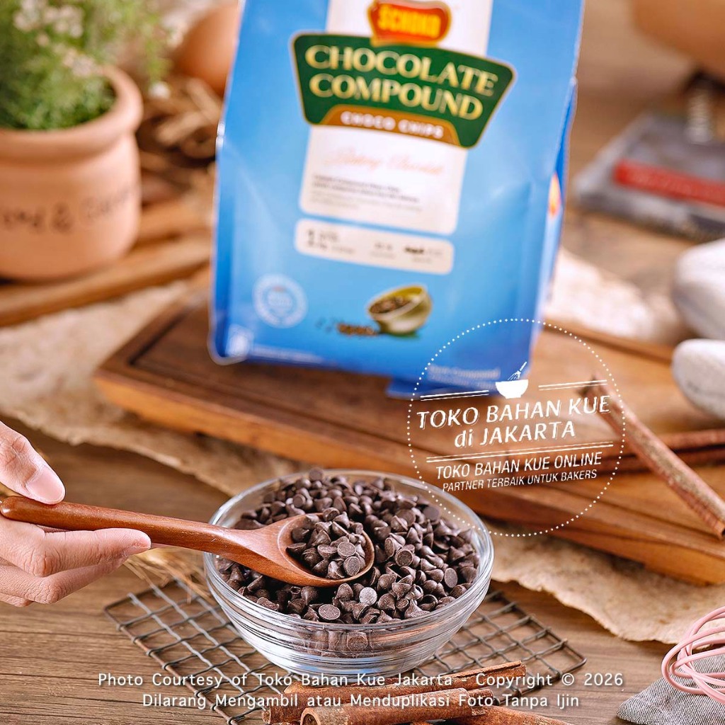 

Schoko Chocochips 100gr Dark Chocolate Compound Choco Chips Premium Chocochip Topping Cokelat Chip