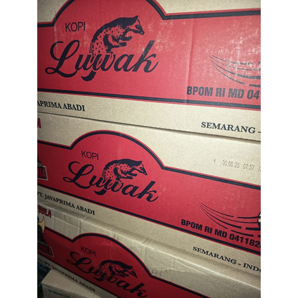 

Kopi LW hitam renteng