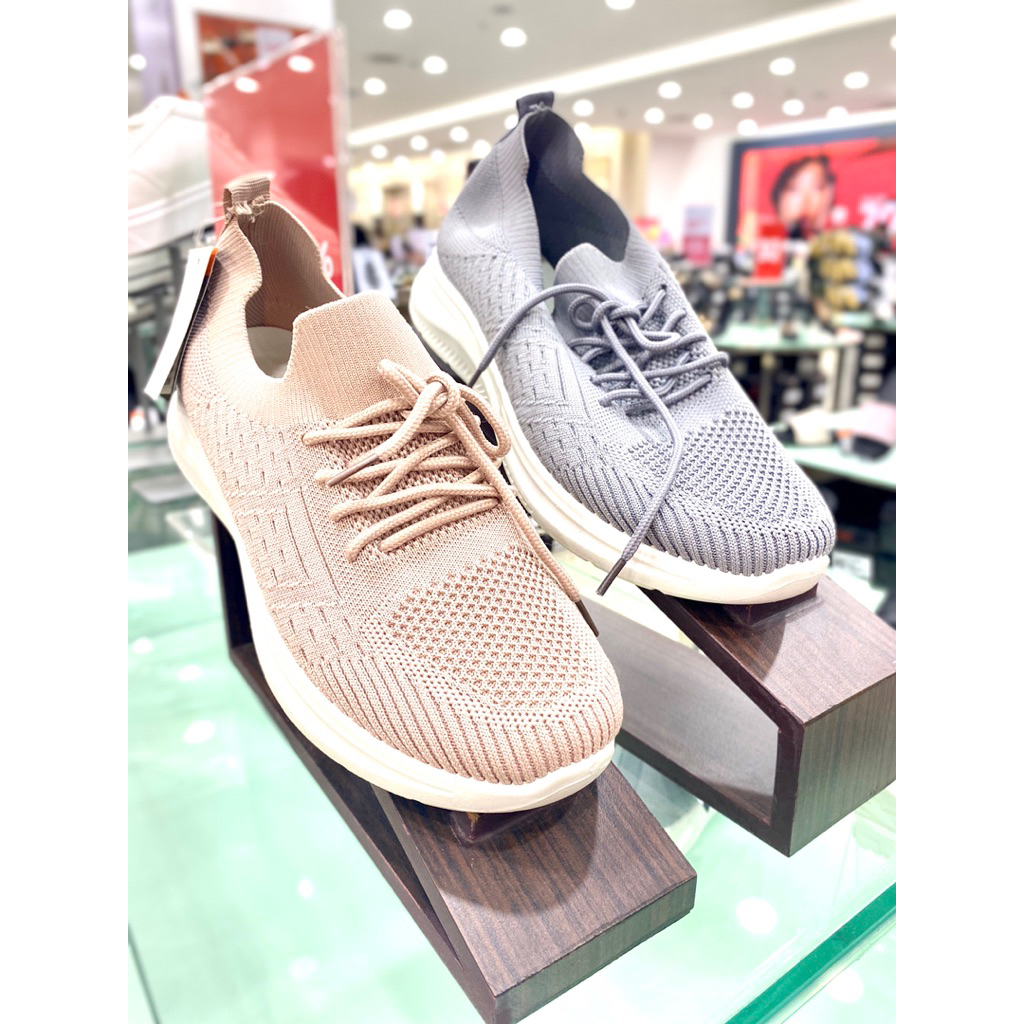 sepatu sneakers nevada bahan ringan ori matahari