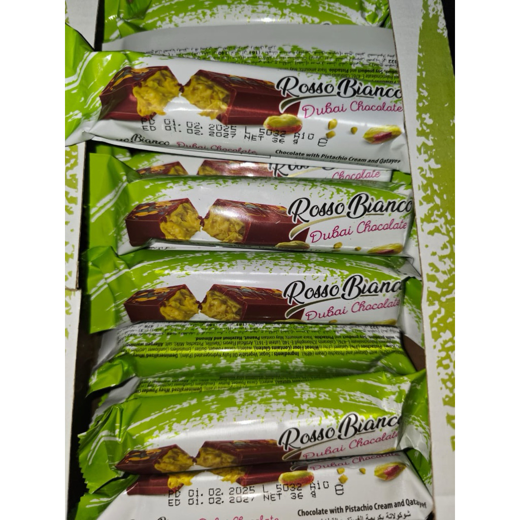 

Coklat Dubai Rosso Bianco