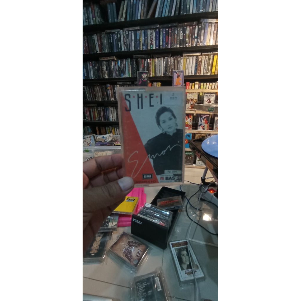 KASET SHEILA MAJID EMOSI SINARAN