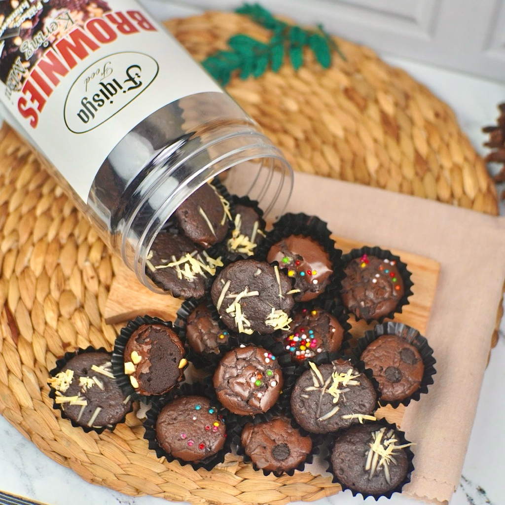 

Kue Brownies Mini Kering Premium - Teman Santai Cemilan Harian & Oleh-oleh Istimewa
