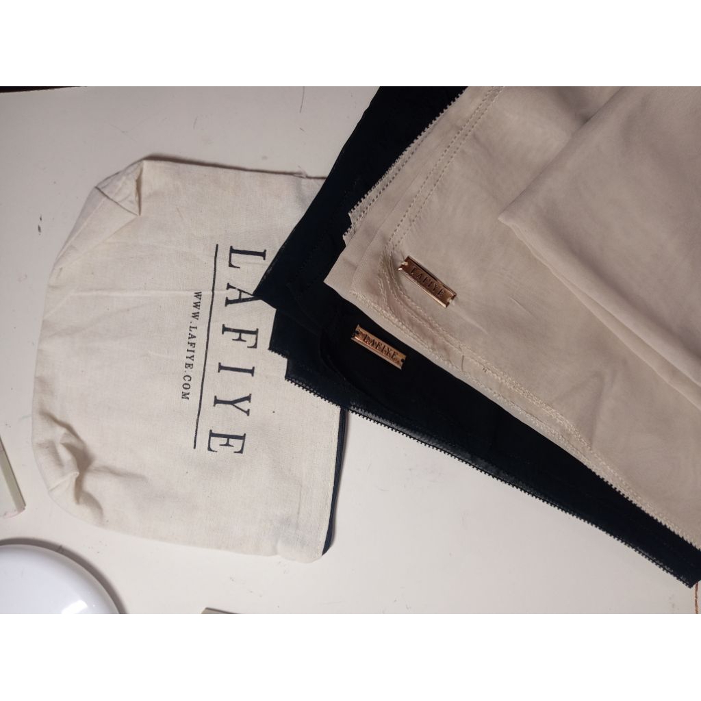 lafiye lua fold square scarf