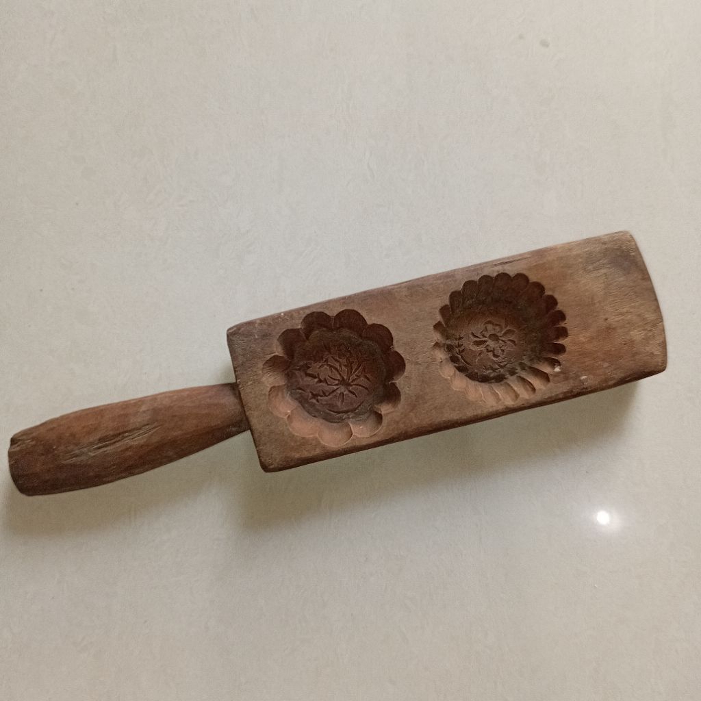 Cetakan Kue Bulan Motif Ukiran Kayu