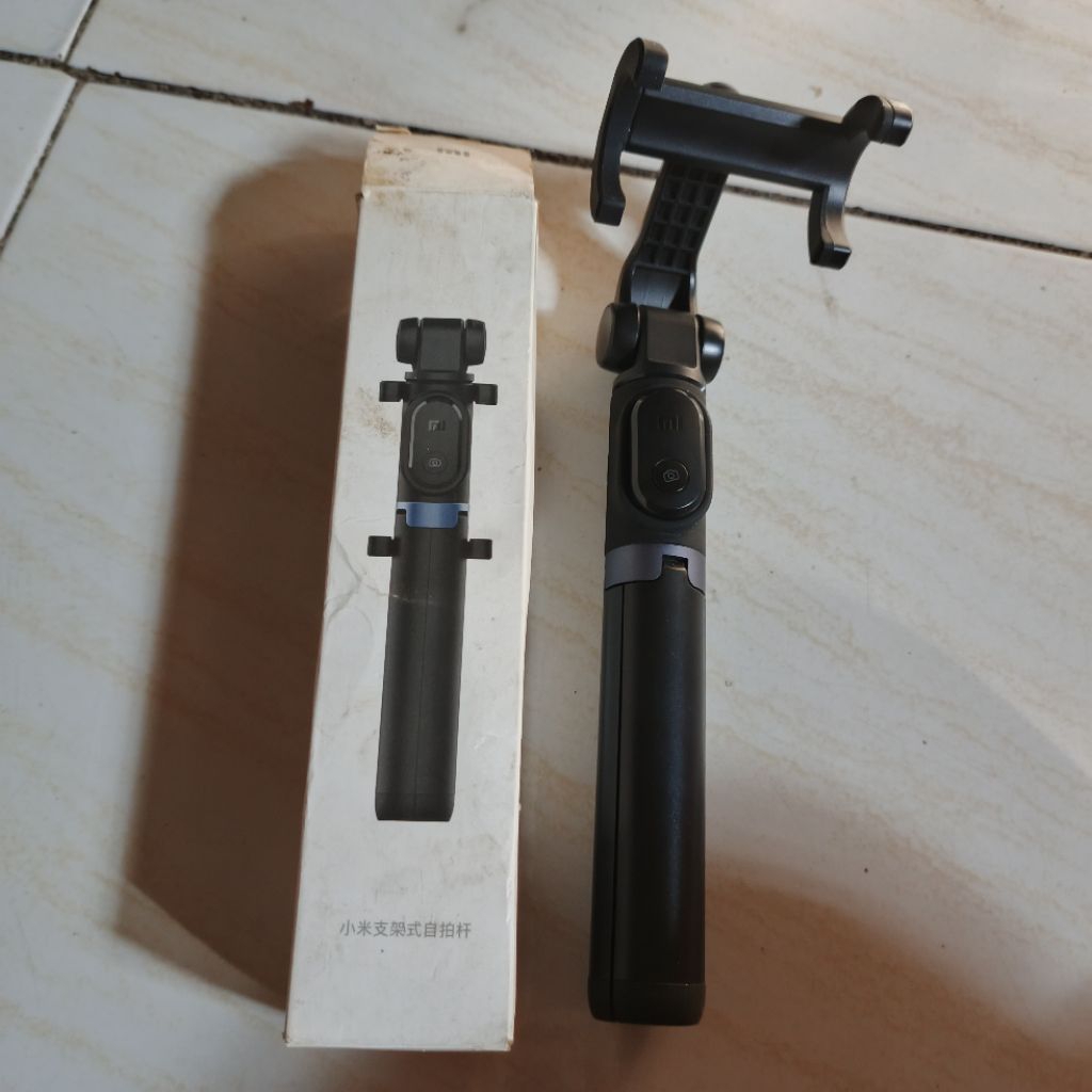 tripod Xiaomi bekas normal