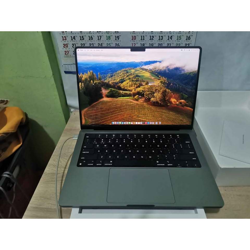Macbook pro M1 pro A2442 16/512 GB