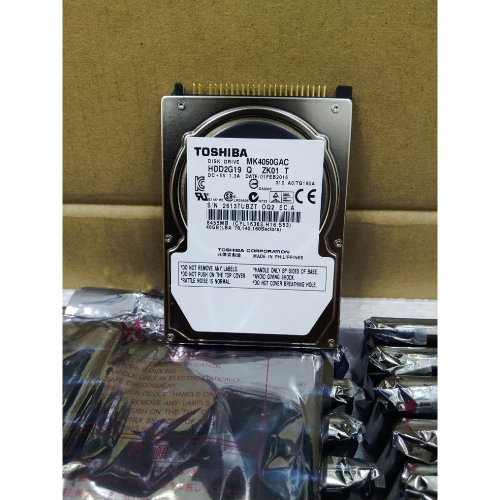 Hardisk IDE Toshiba 40 GB ( like new)