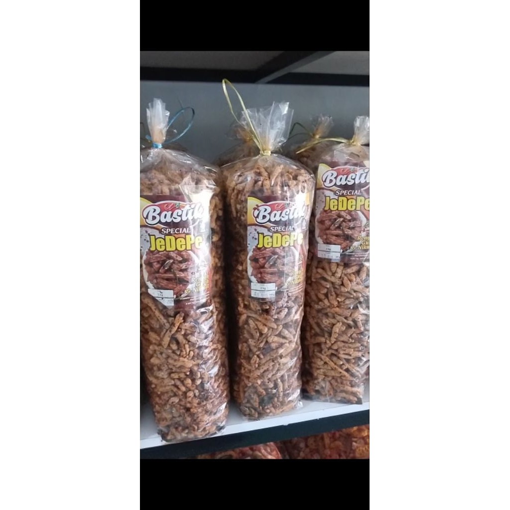 

Basreng Stik Daun Jeruk JEDEPE 1 bal @ 2kg Pedas