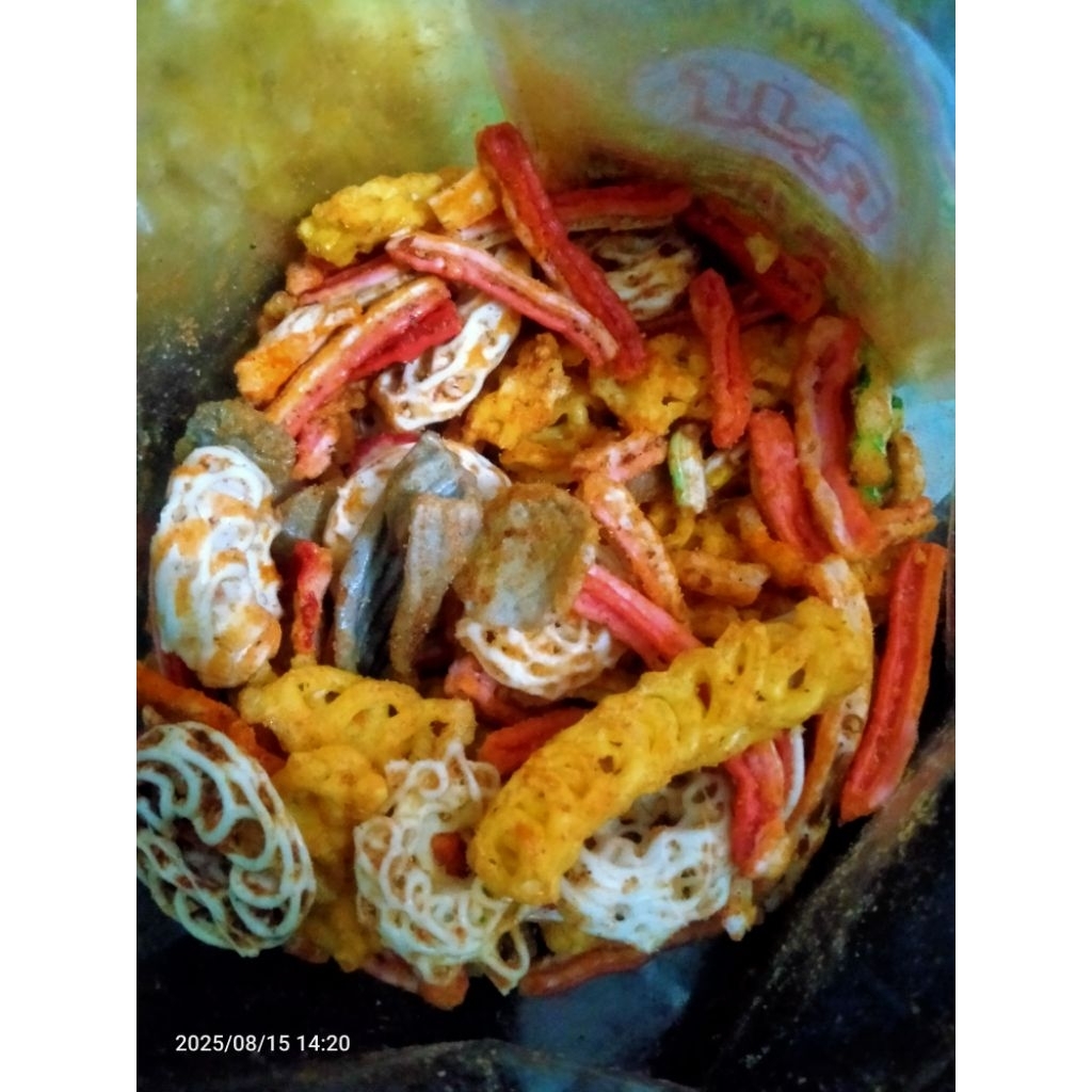 

Kerupuk Seblak Mix 100 gr