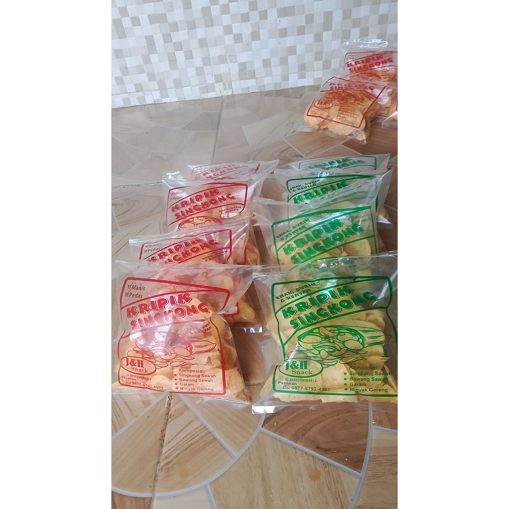 

KERIPIK SINGKONG MADURA KEMASAN 100G DUA RASA ORIGINAL PEDAS