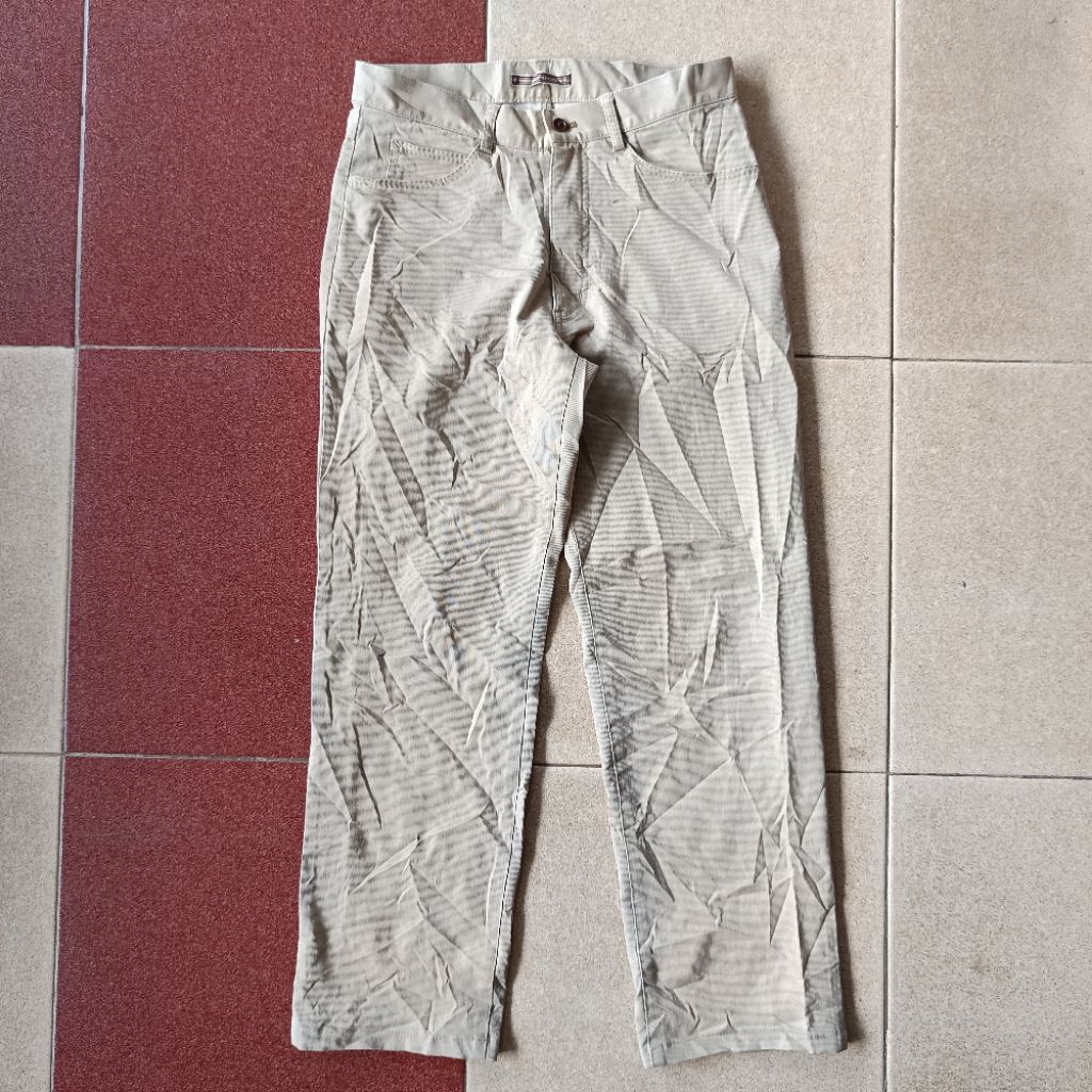 celana panjang Alexander julian